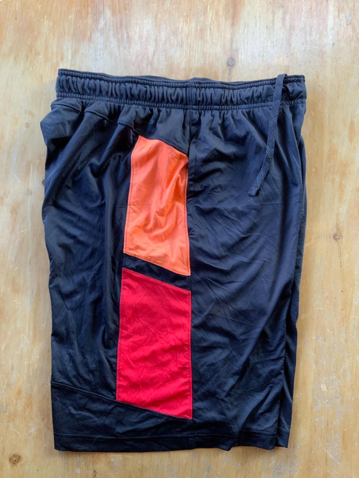 Nike drifit shorts large
