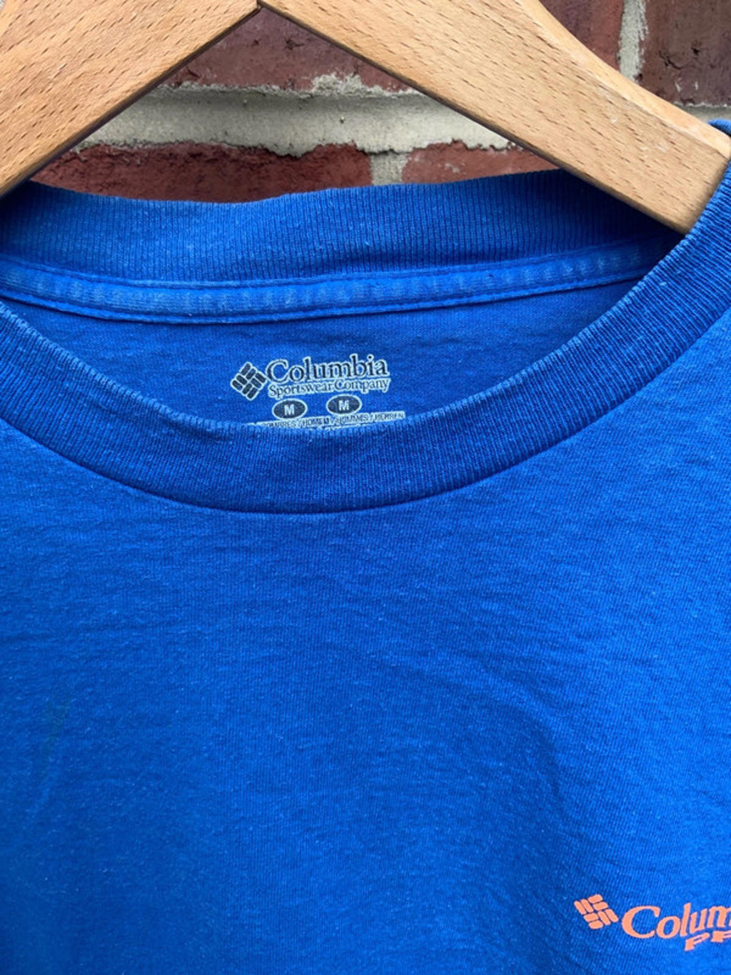 Columbia pfg T-shirt medium