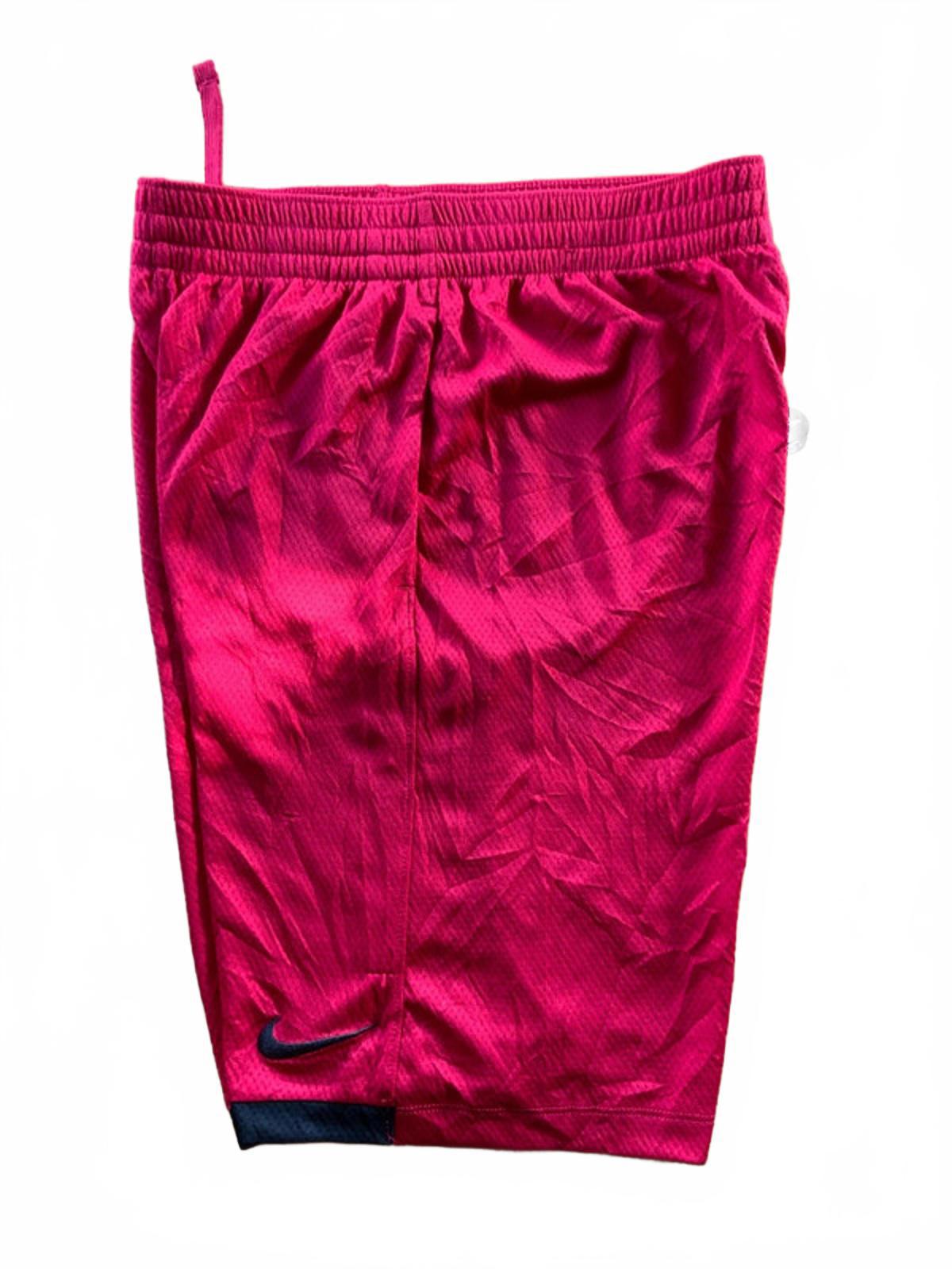 Nike drifit shorts xl boys