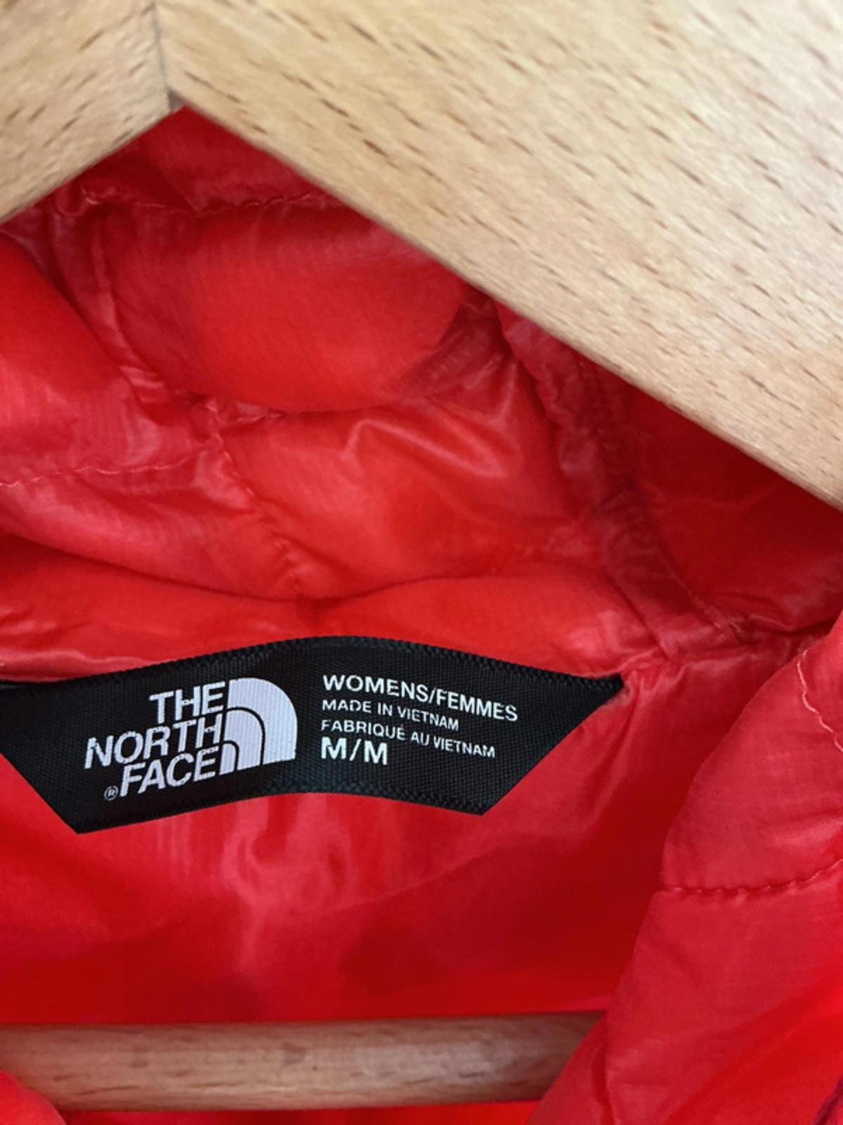 The North Face Women's Thermoball Jacket Medium Coral Very Good Condition