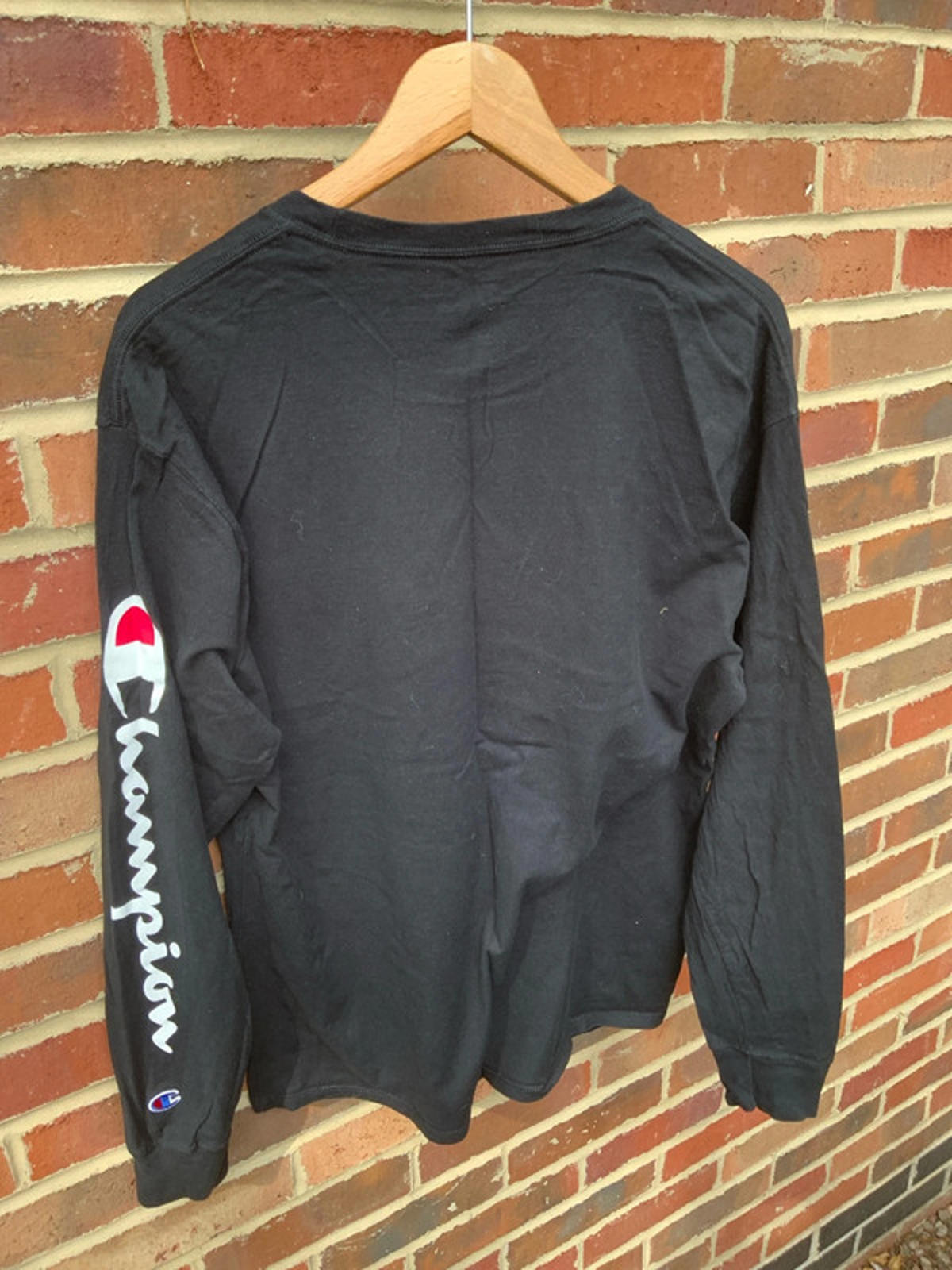 Champion long sleeve T-shirt large