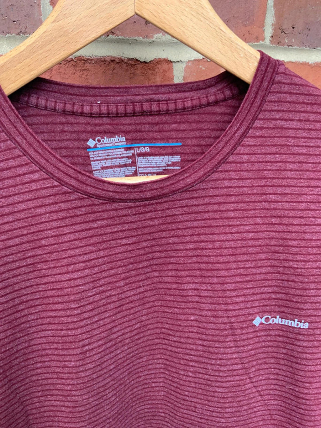 Columbia T-shirt large