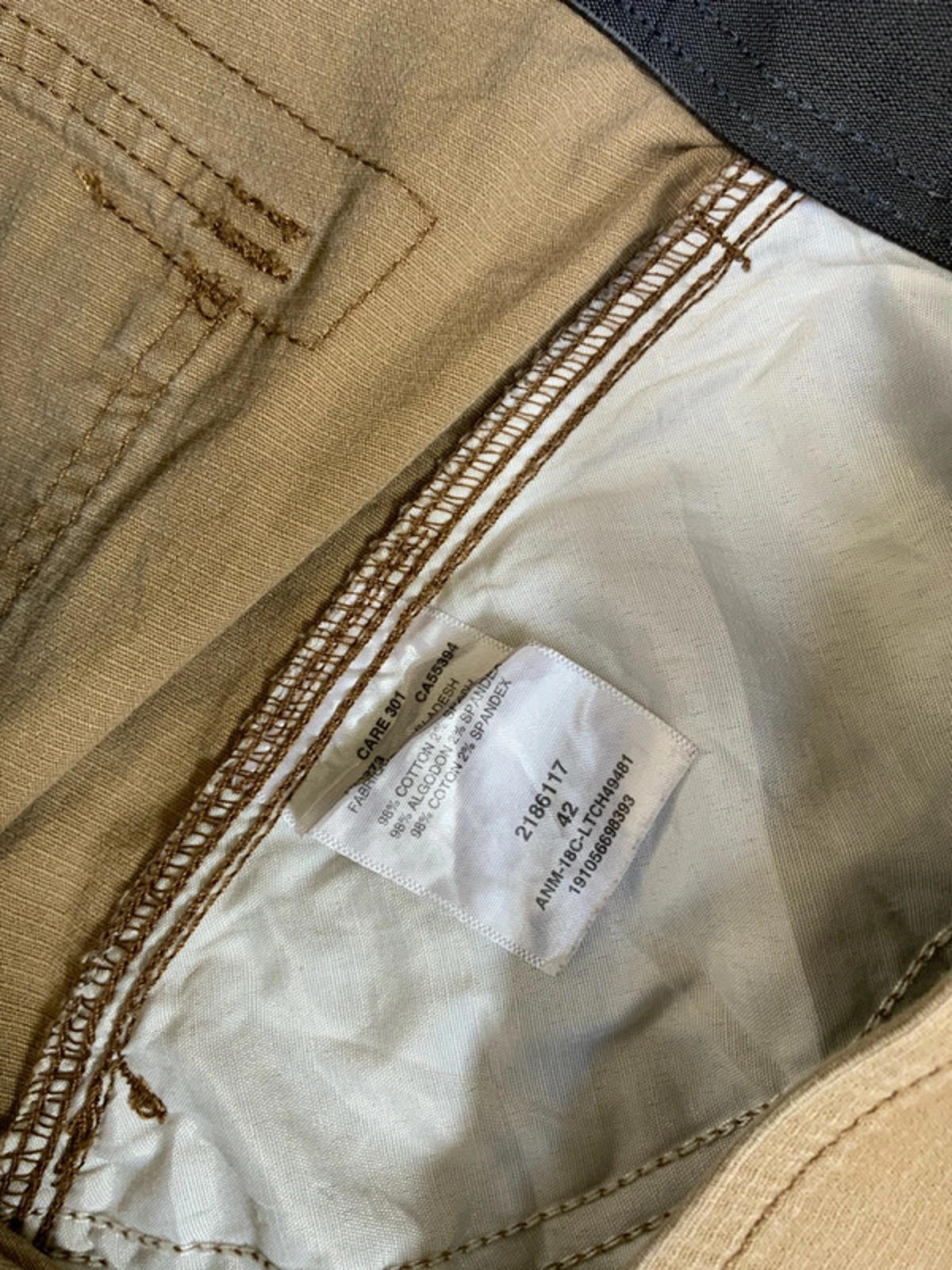Lee cargo shorts 42 waist