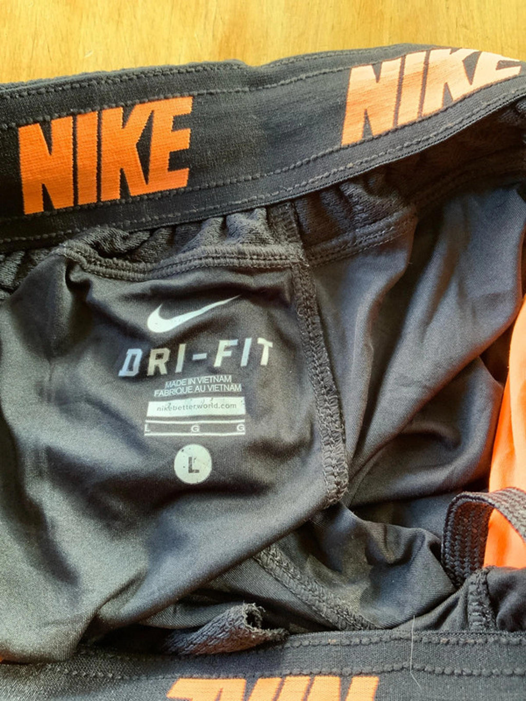 Nike drifit shorts large