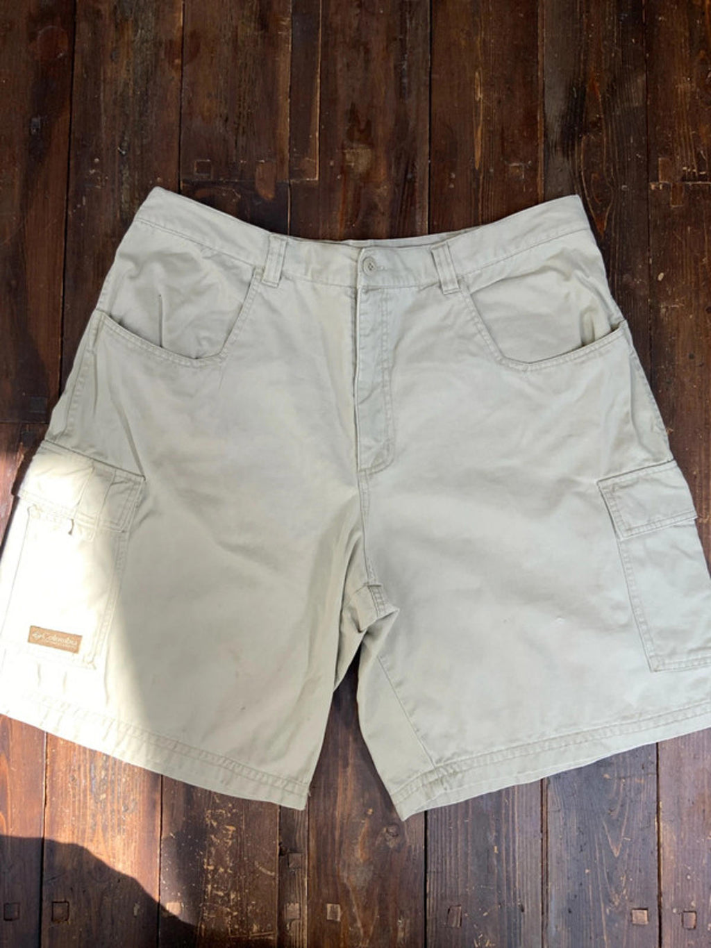 Columbia cargo shorts 40 waist xxl