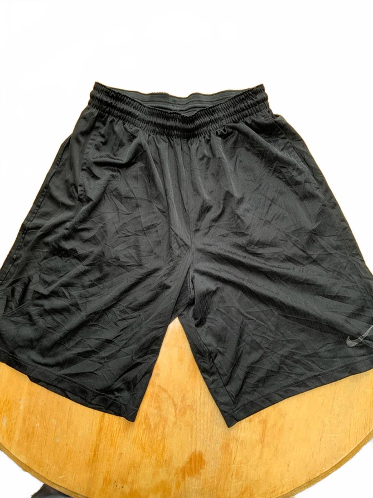 Nike poly shorts xl