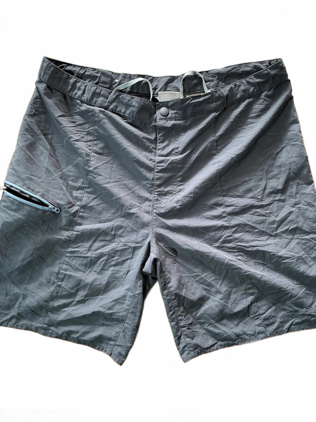 Columbia shorts large