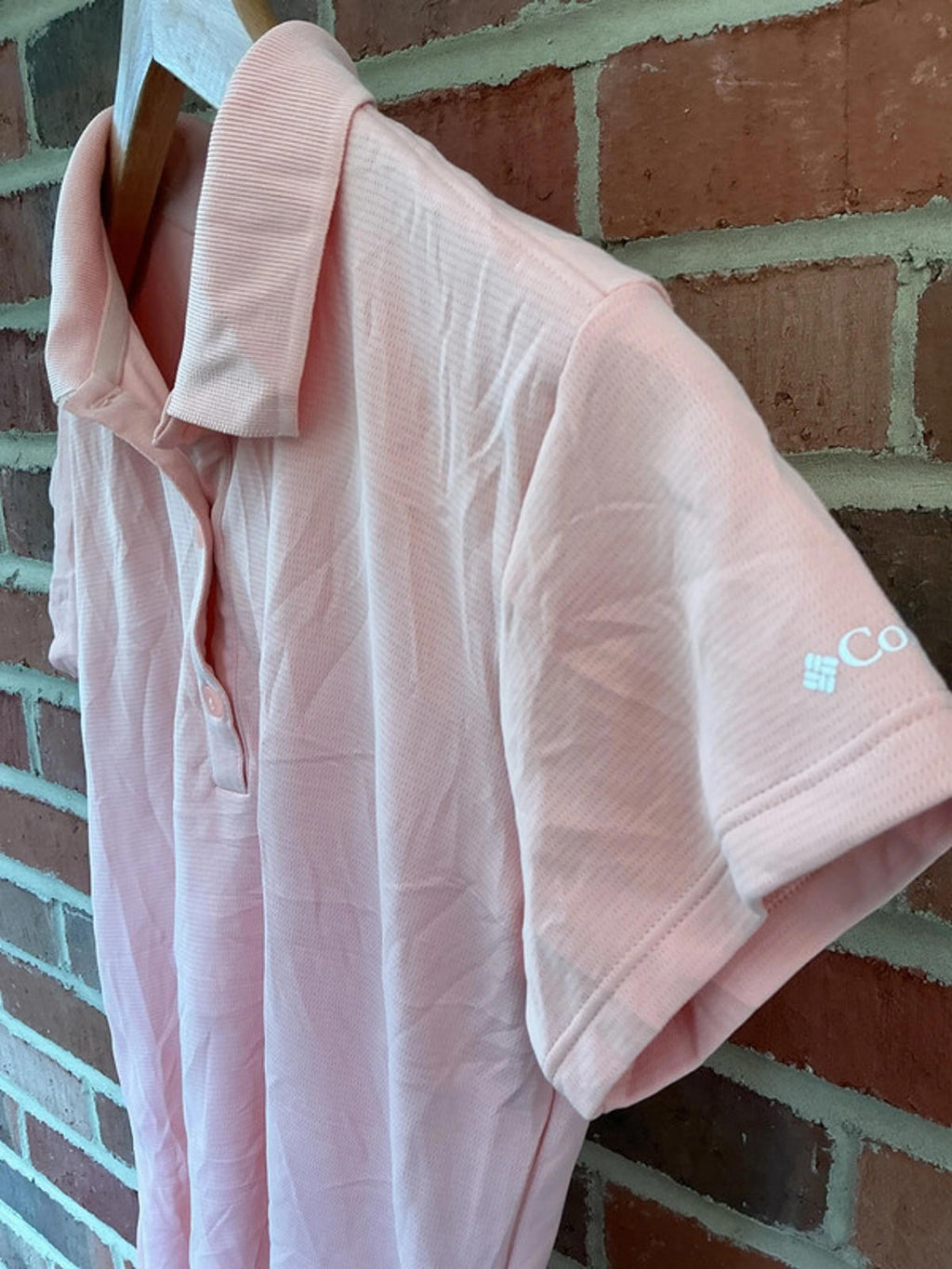 Columbia pfg T-shirt small ladies