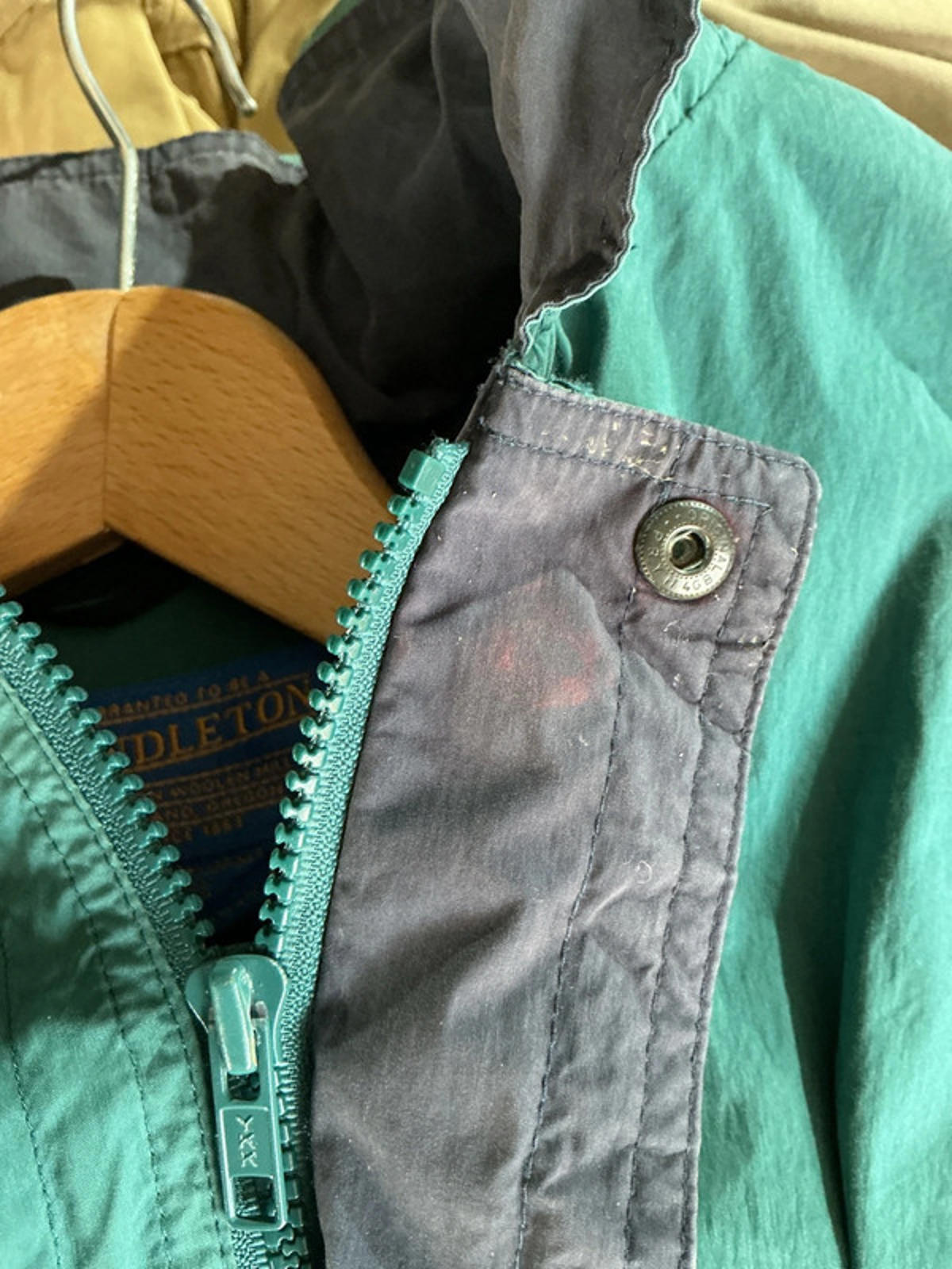 Pendleton windbreaker large