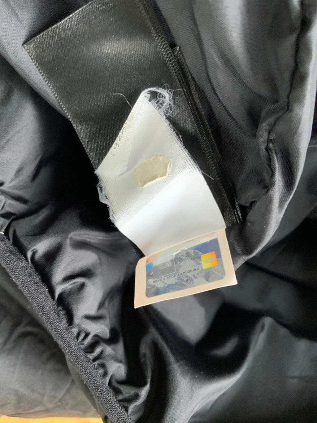 The North Face Men's Black Lightweight Insulated Jacket Size Xl