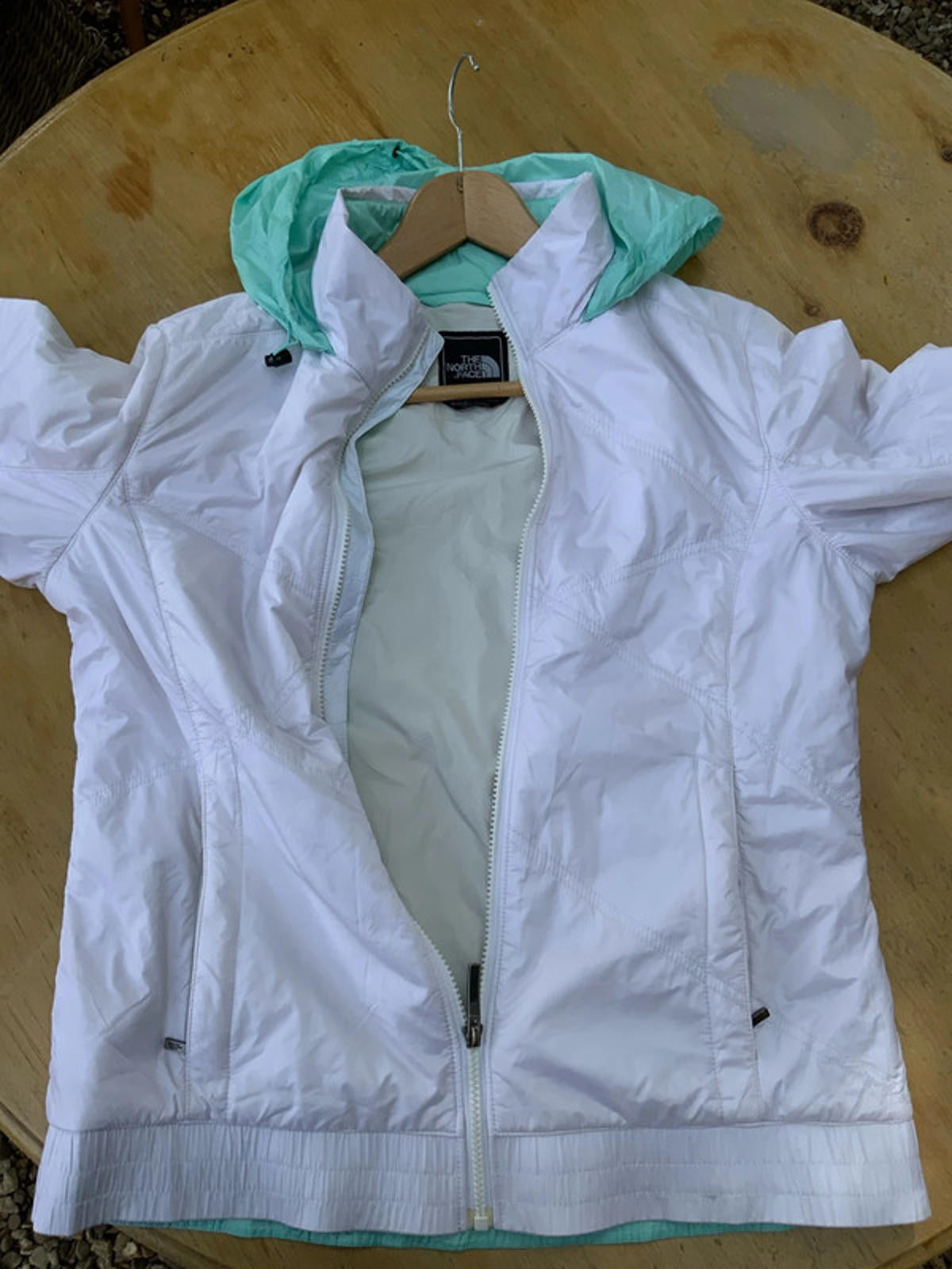 The north face ladies medium primaloft jacket