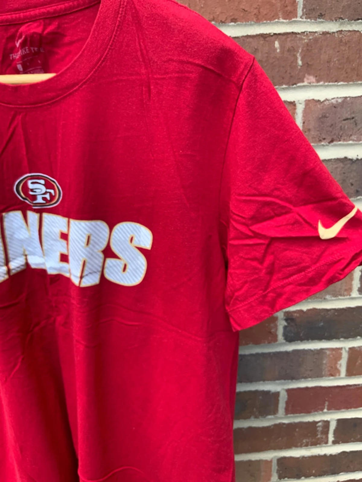Nike sf niners tee large