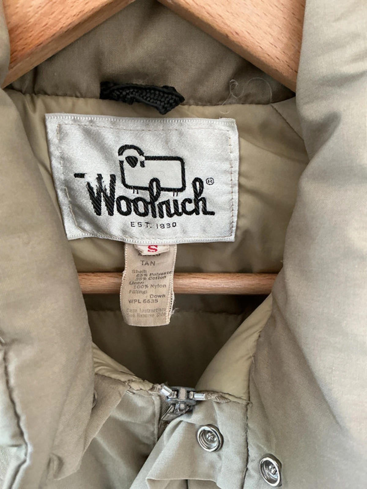 Woolrich Men's Tan Winter Jacket Size S Warm Insulated Coat Outdoor