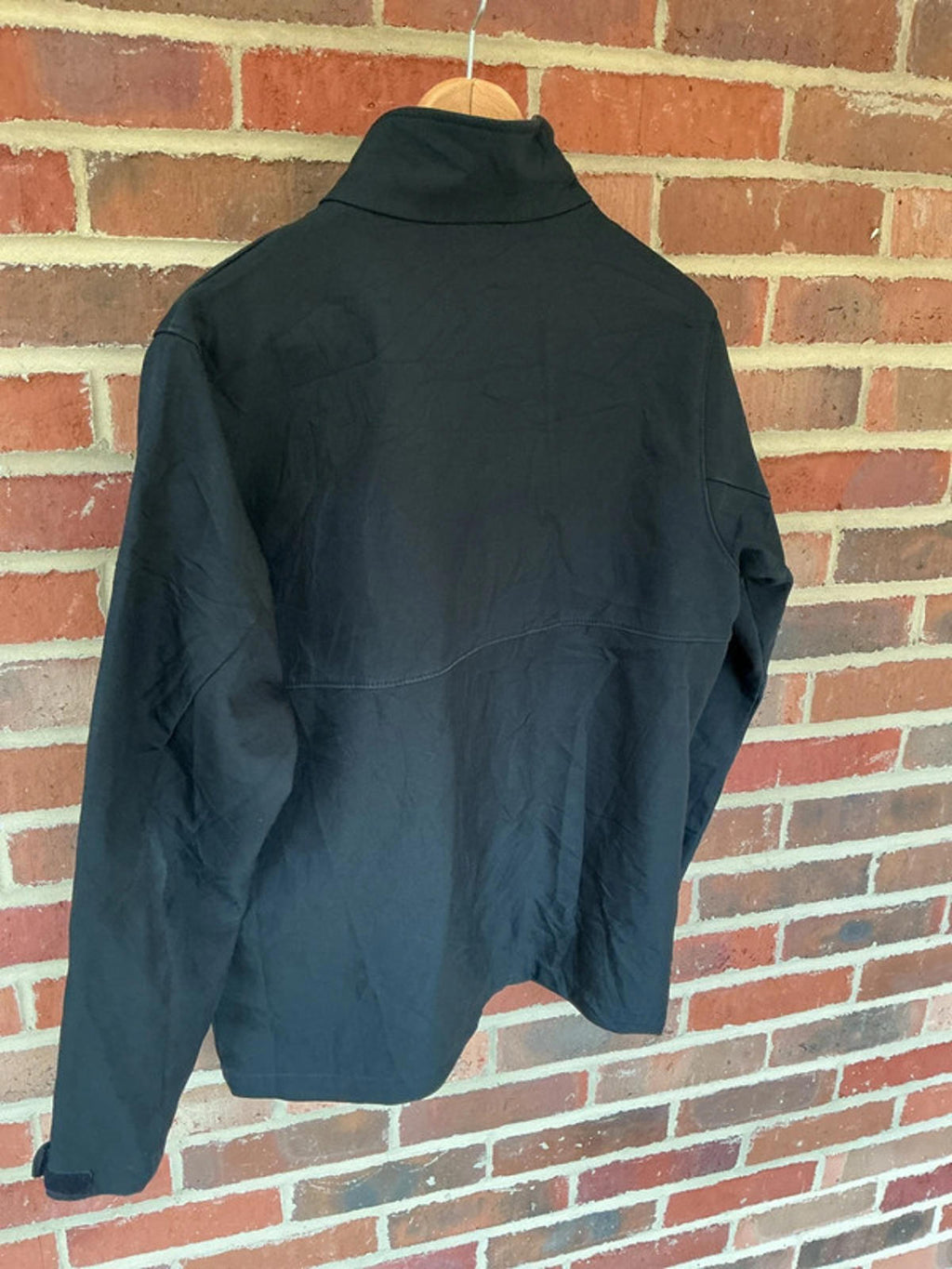 Columbia Black Softshell Jacket Size M Lightweight Outdoor Zip-Up