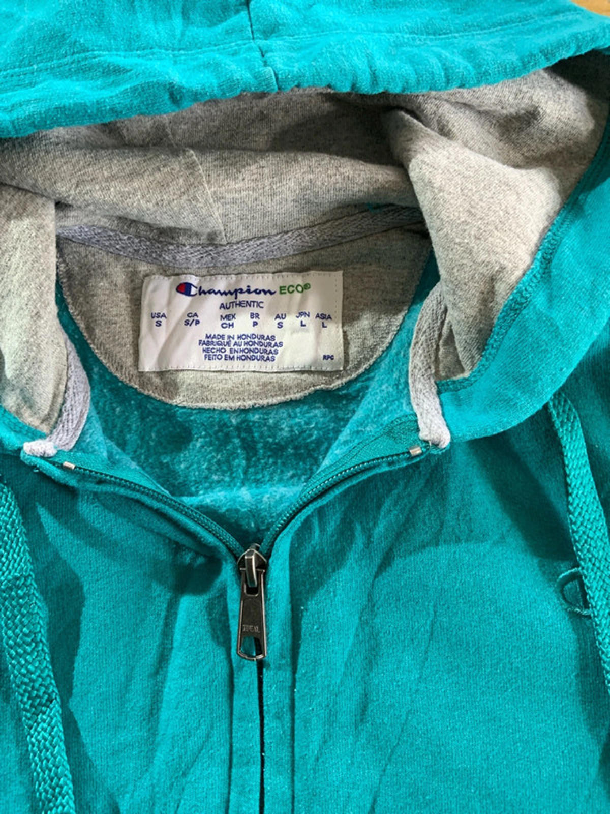 Champion hoodie small ladies
