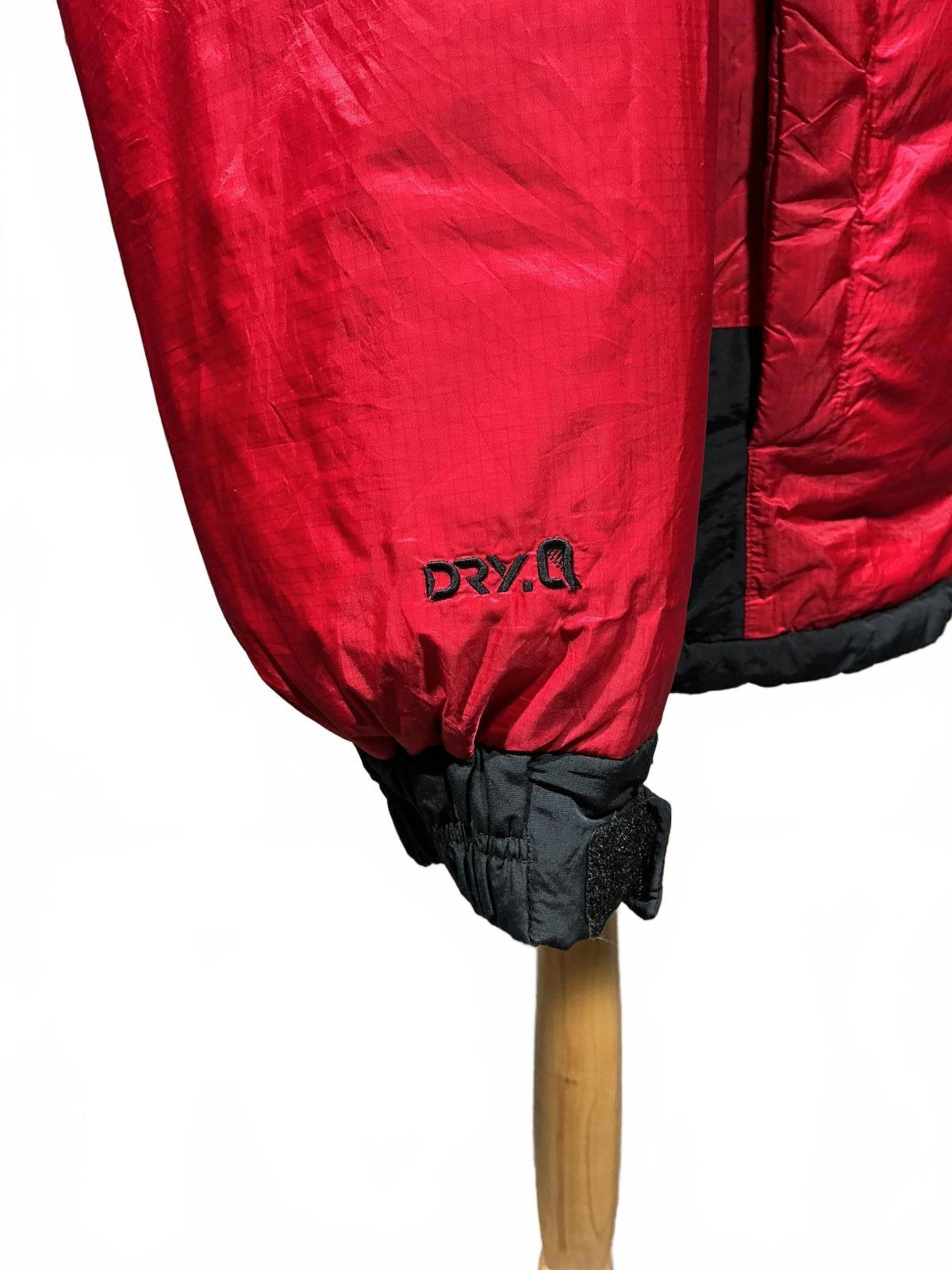 Mountain Hardwear Insulated Men's Red and Black Hooded Jacket