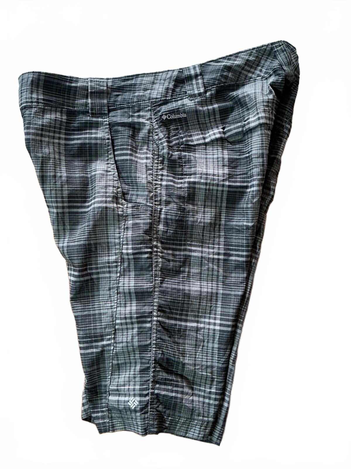 Columbia omnishade shorts medium/32