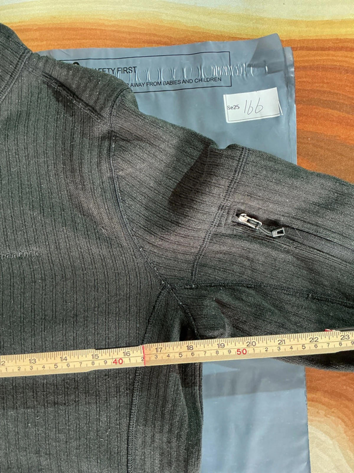 Patagonia Grey Full Zip Fleece Jacket Size Regular Large Warm Casual Outdoor