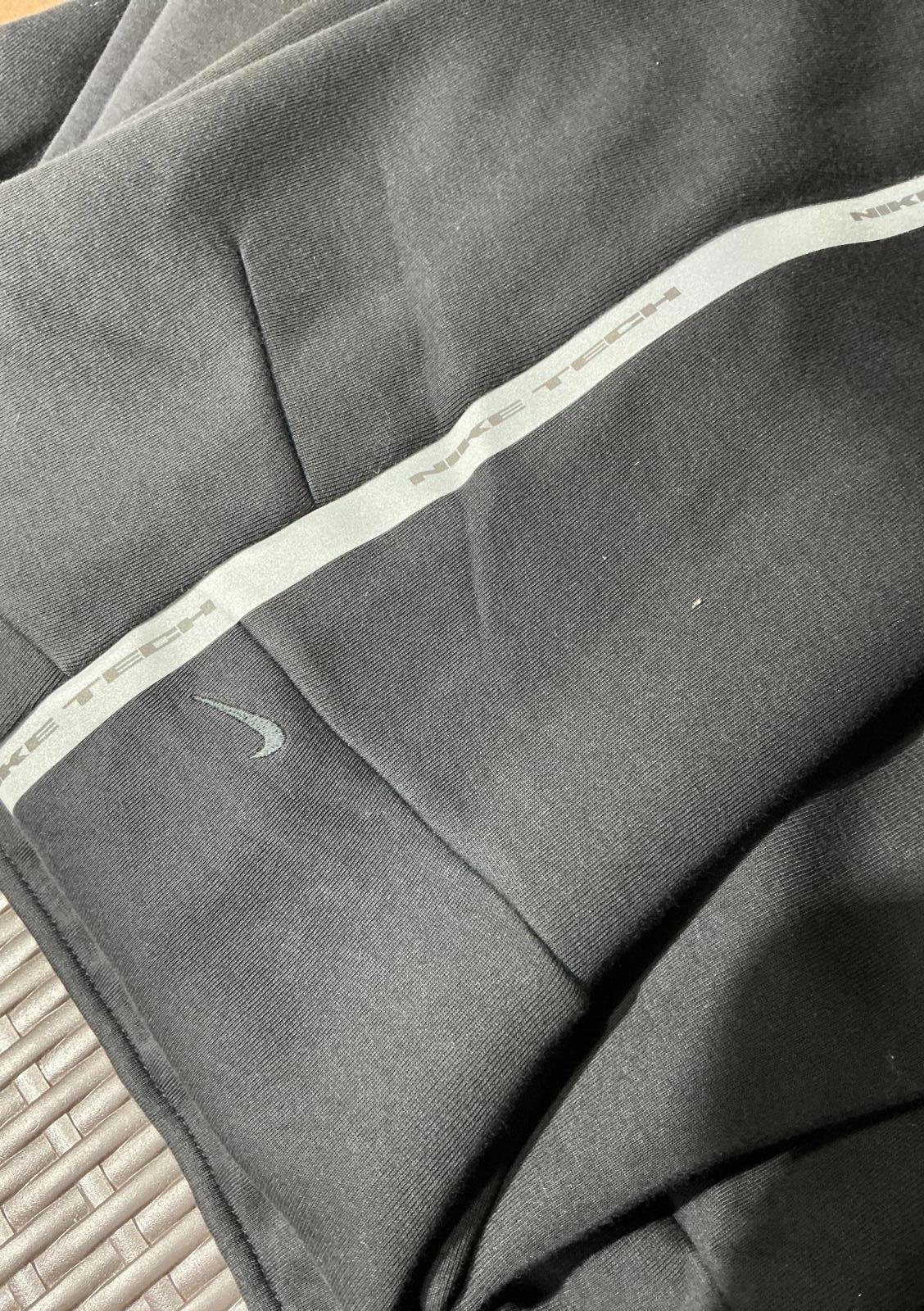 Nike Black Tech Joggers With Reflective Accents XXL