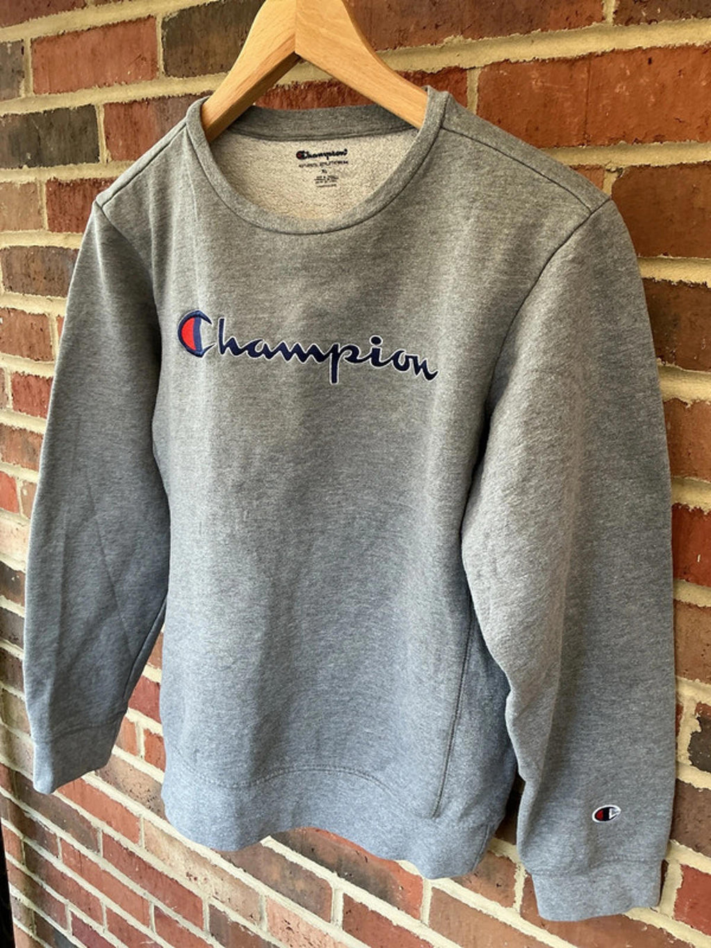 Champion sweatshirt xl boys
