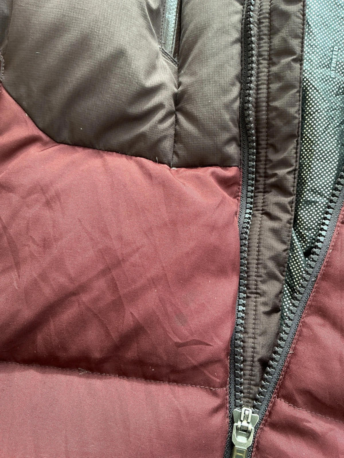 Columbia Women's Down Puffer Jacket Small Burgundy Brown Very Good
