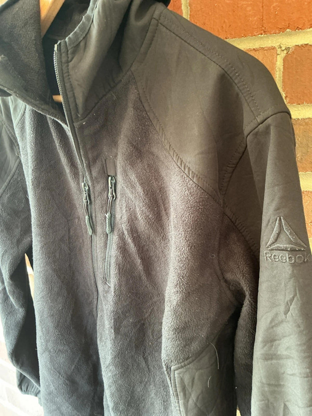 Reebok fleece medium
