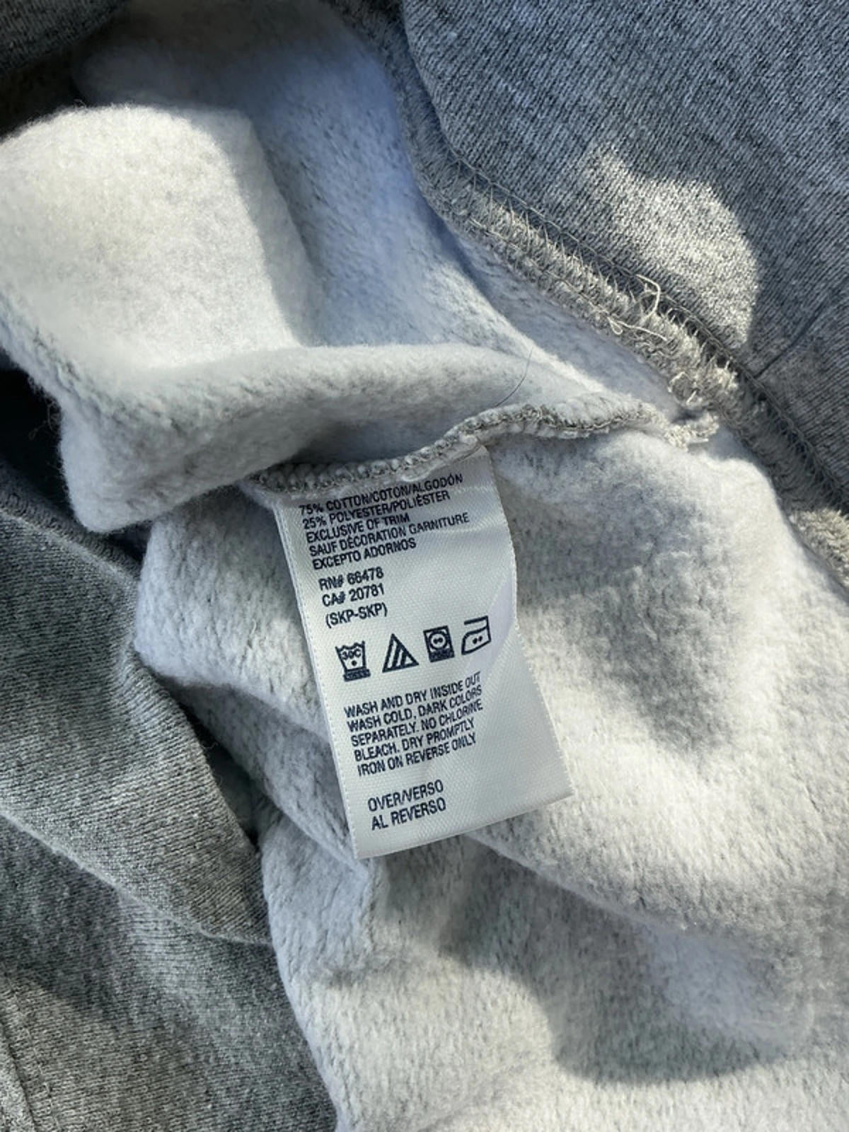 Tommy Hilfiger sweatshirt small