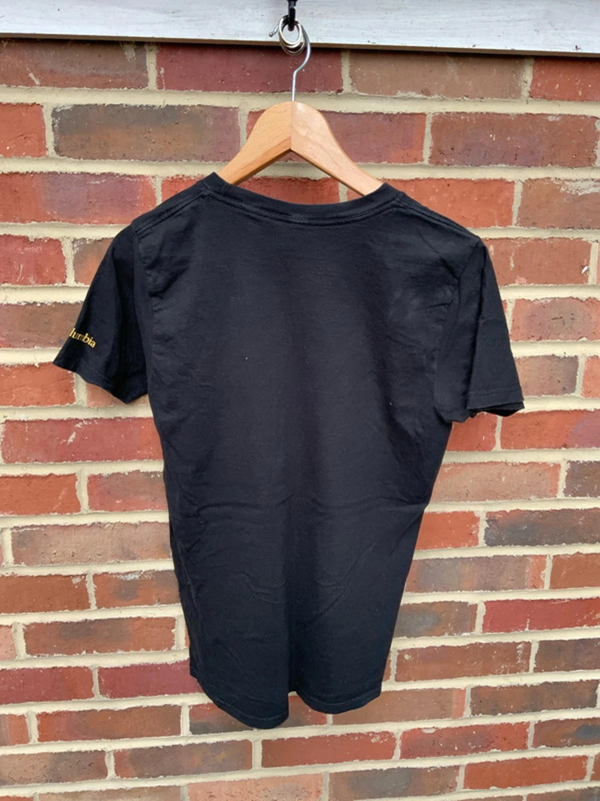 Columbia Sportswear Company Black Portland Graphic T-Shirt Size S