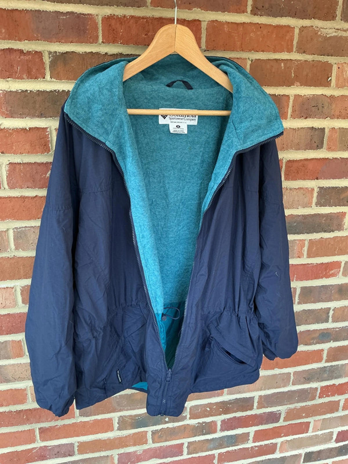 Columbia Women's Extended Size 1X Navy Blue Fleece Lined Jacket