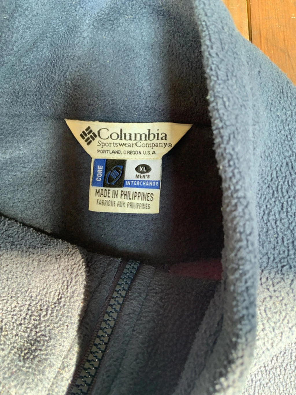 Columbia Men's XL Navy Blue Fleece Jacket