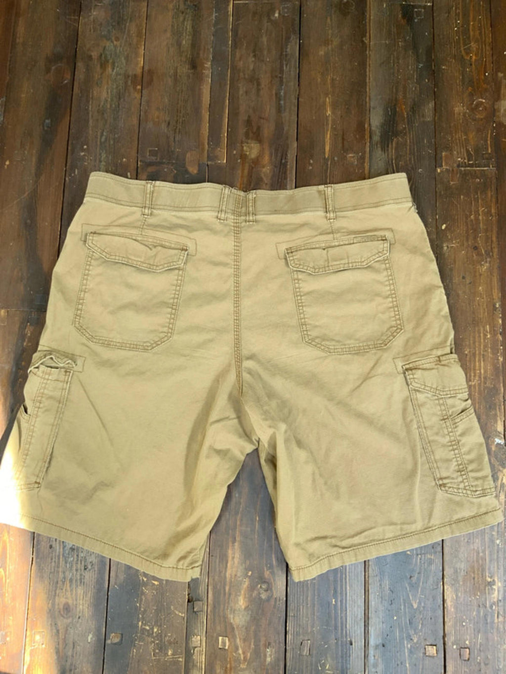 Lee cargo shorts 42 waist
