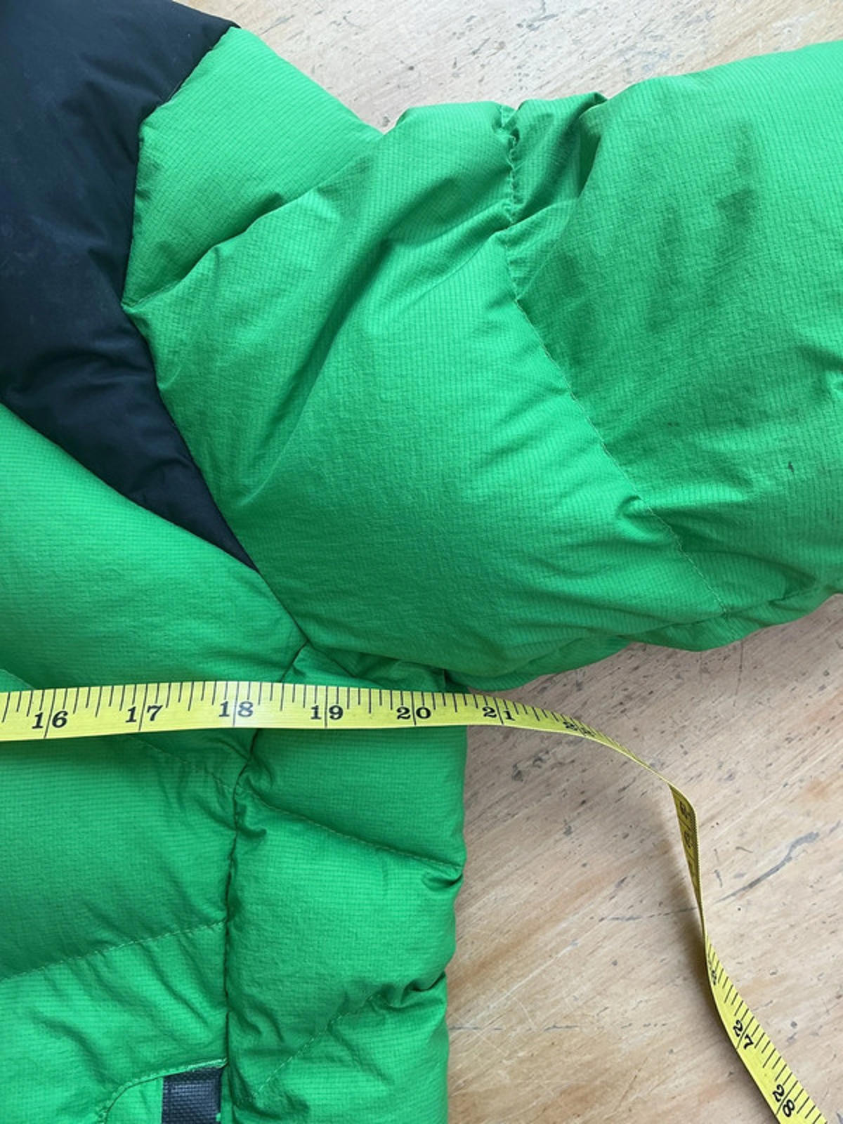 The North Face Women's Summit Series 800 Fill Down Puffer Jacket Green Black VGC