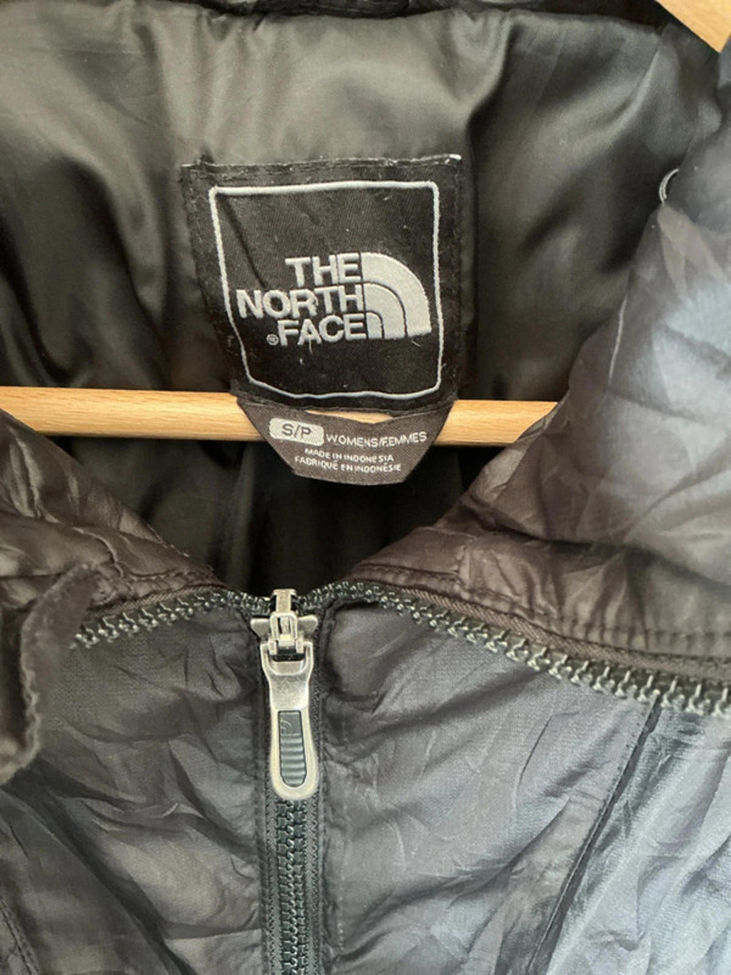 The North Face Women's Down Jacket Ski Skirt Layered Front Small Black