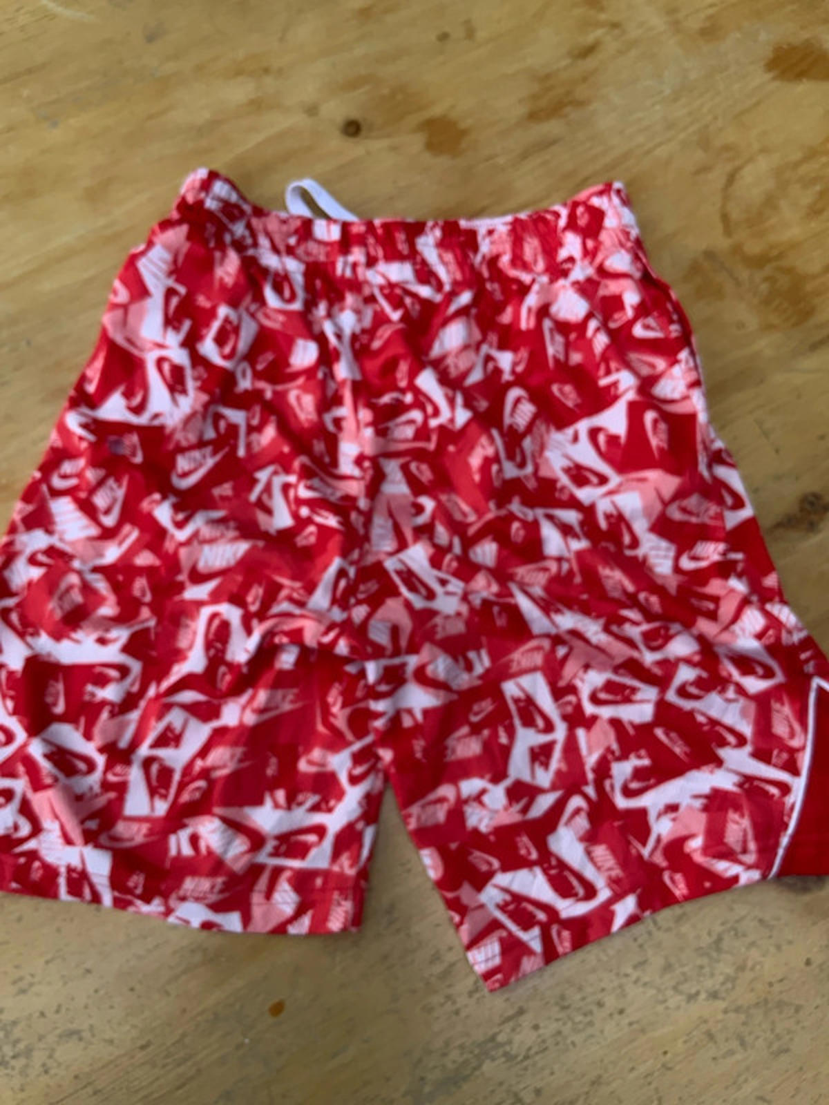 Nike dri fit shorts large kids