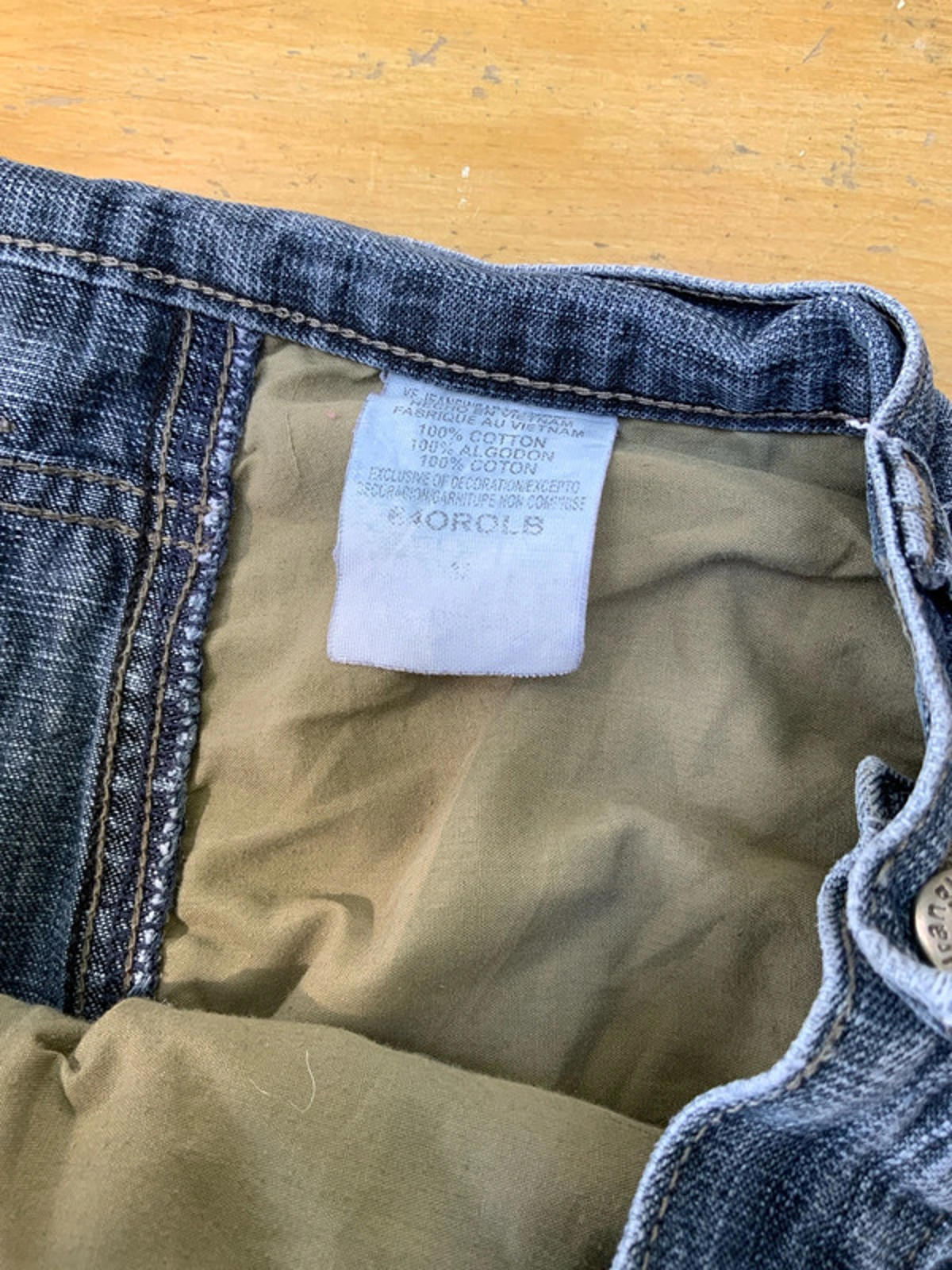 Wrangler denim shorts 32 waist