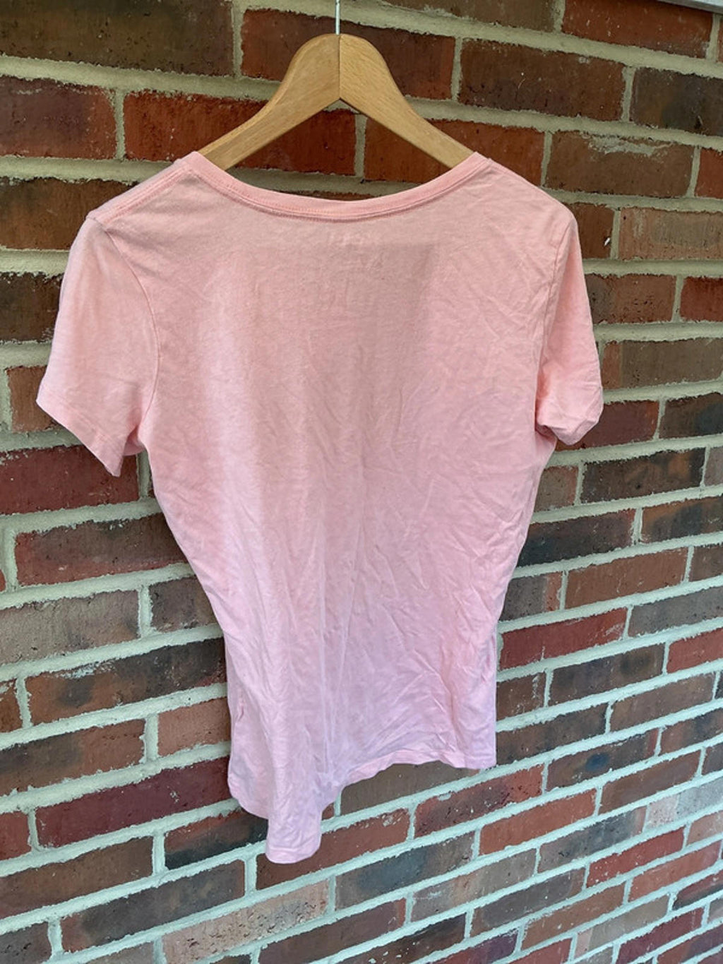 Columbia Pink Embroidered Short Sleeve T-Shirt Size L/G Casual Wear