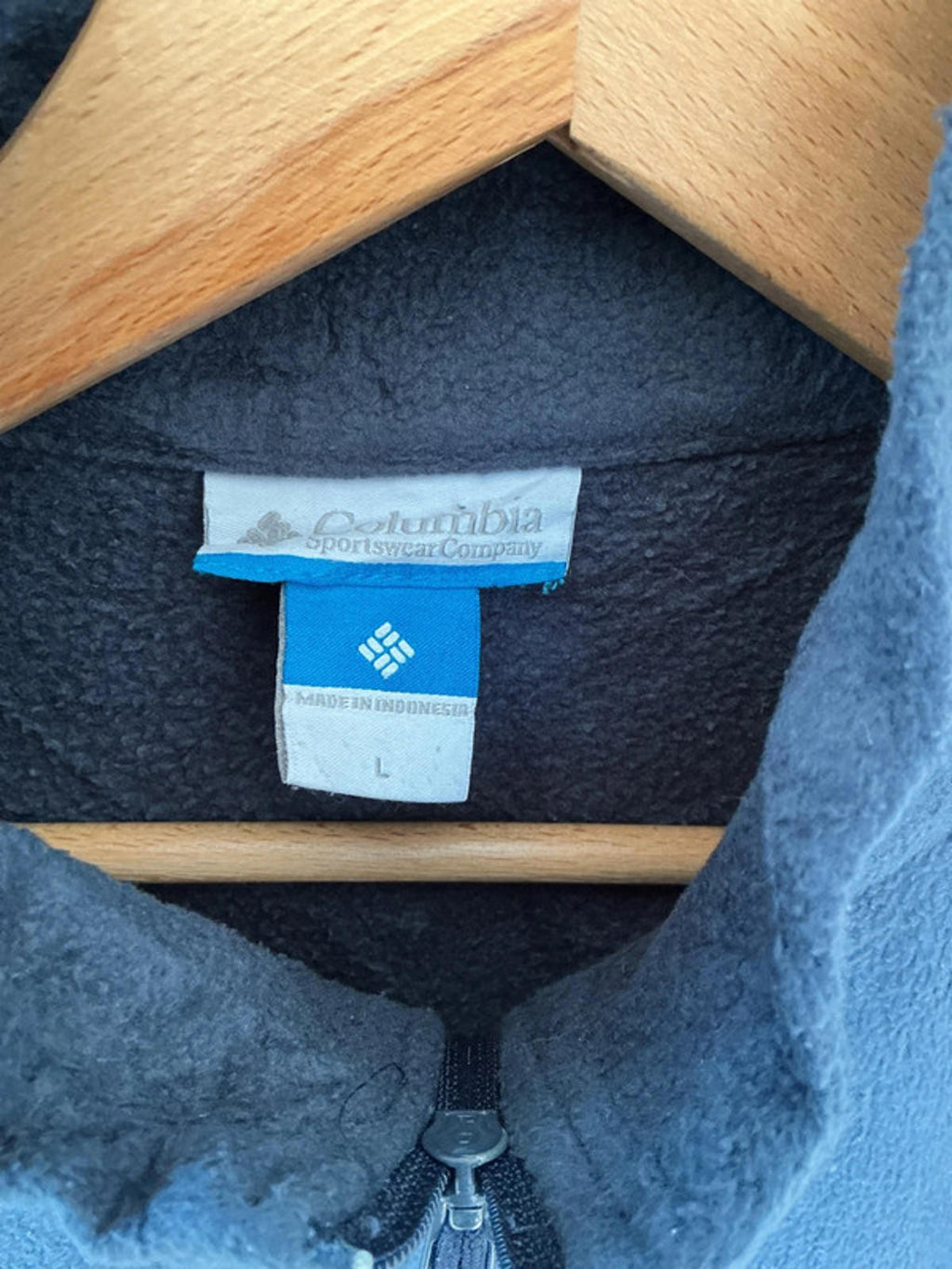 Columbia fleece large