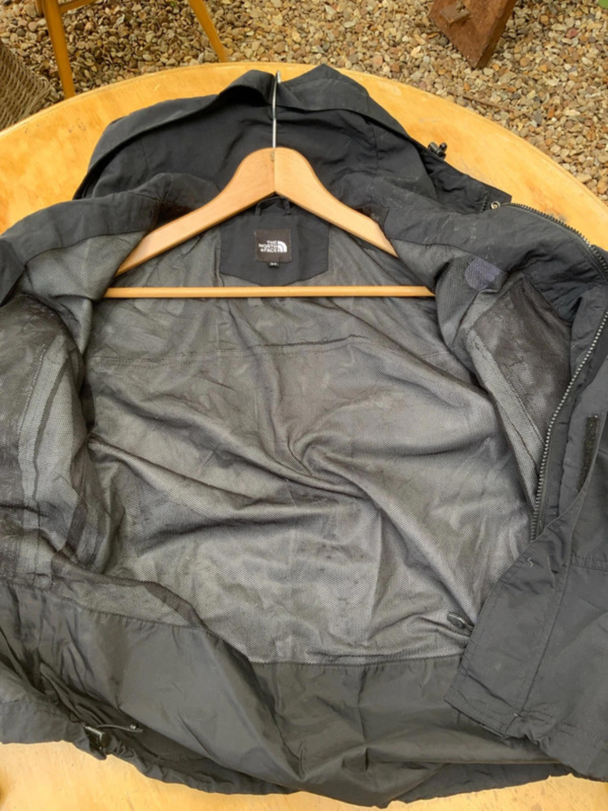 The North Face Black Waterproof Hooded Jacket Size Xs Outdoor Coat