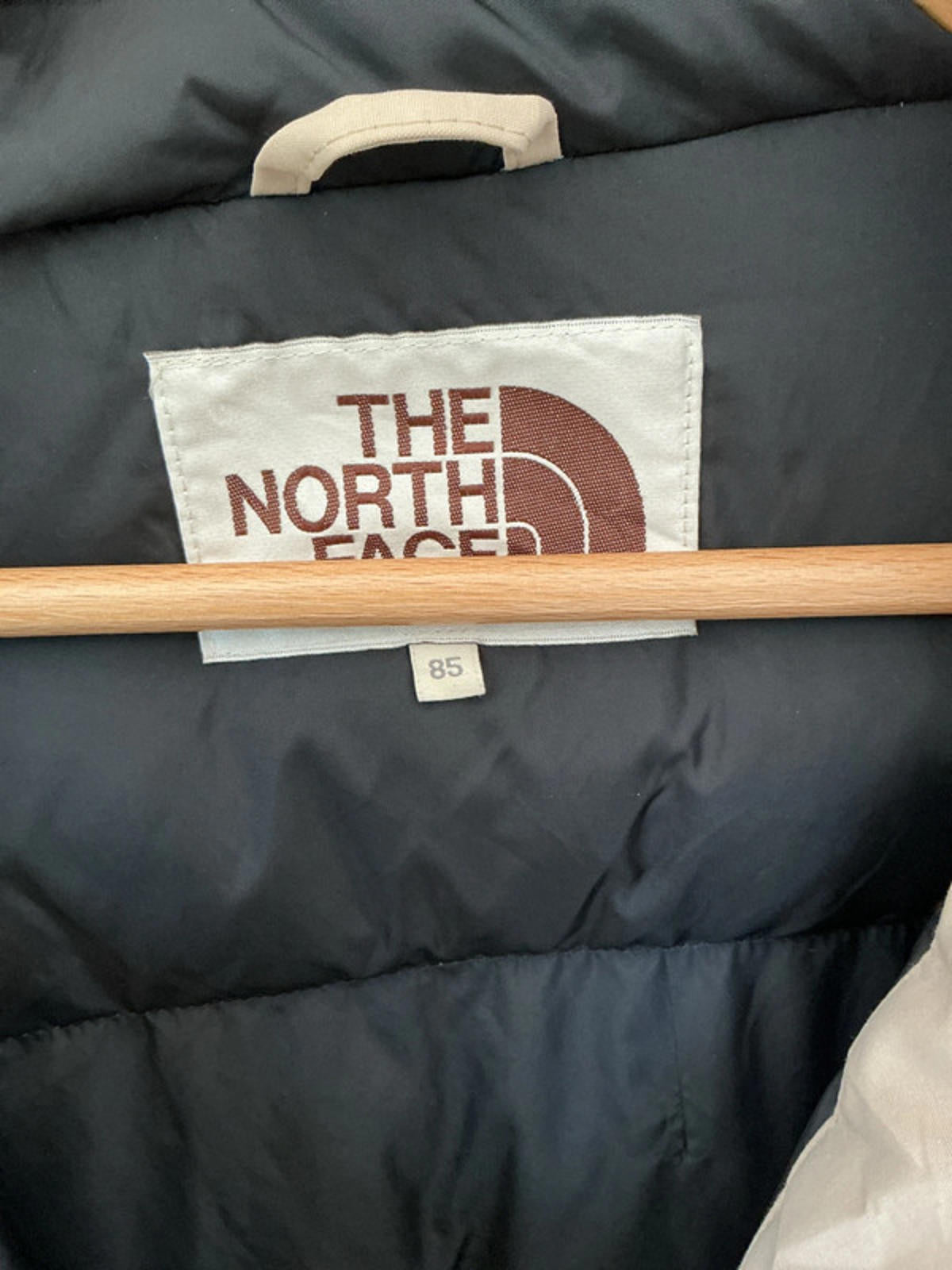 The North Face Men's Beige Parka Jacket with Faux Fur Hood Size RegularXS