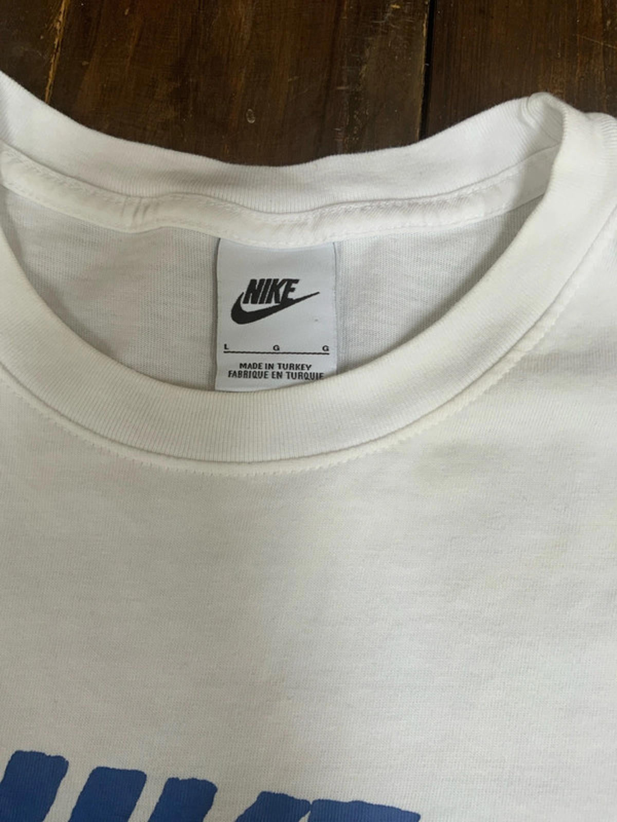 Nike T-shirt large