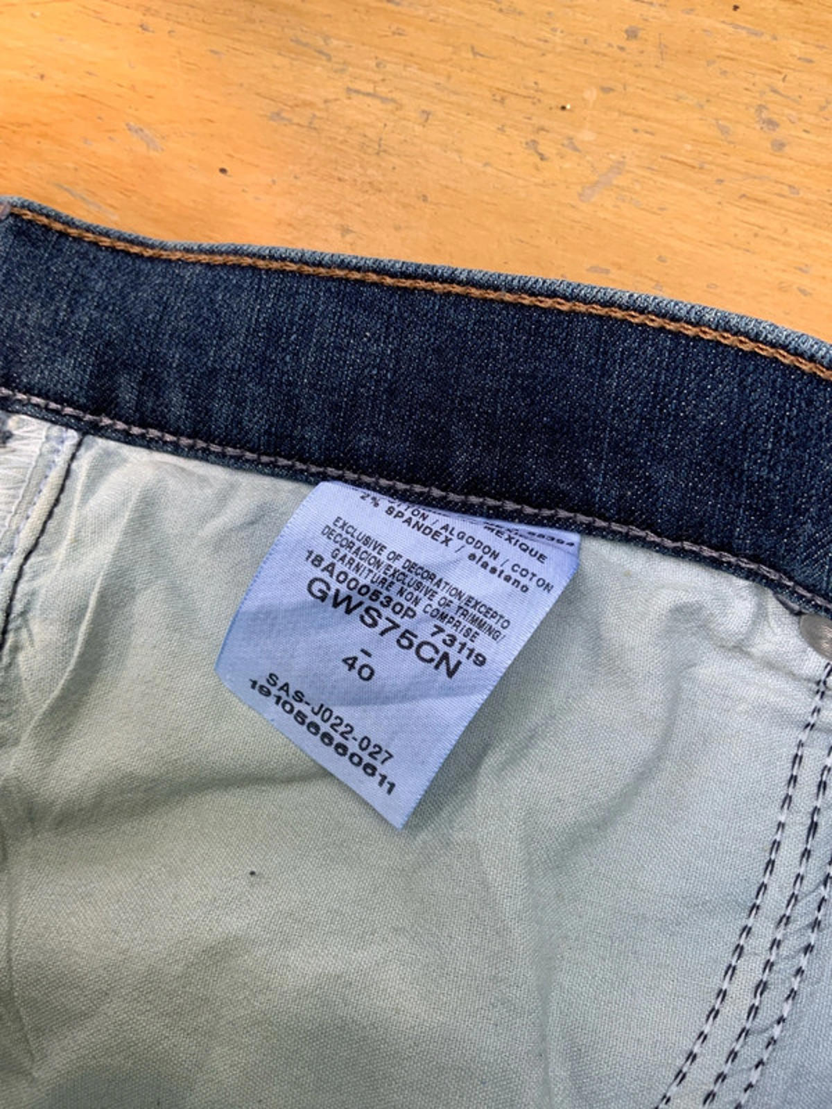 Wrangler denim shorts 40 waist