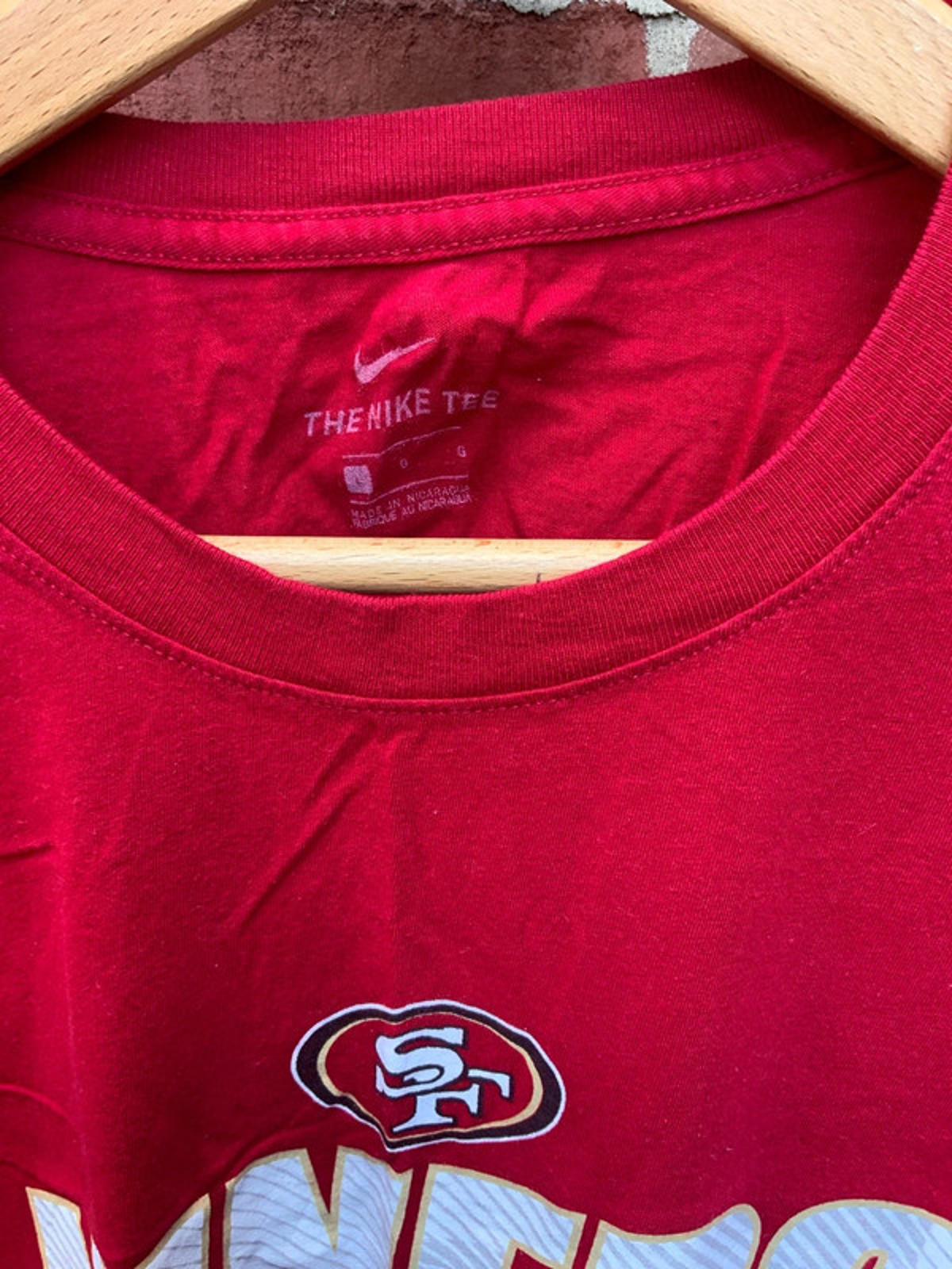 Nike sf niners tee large
