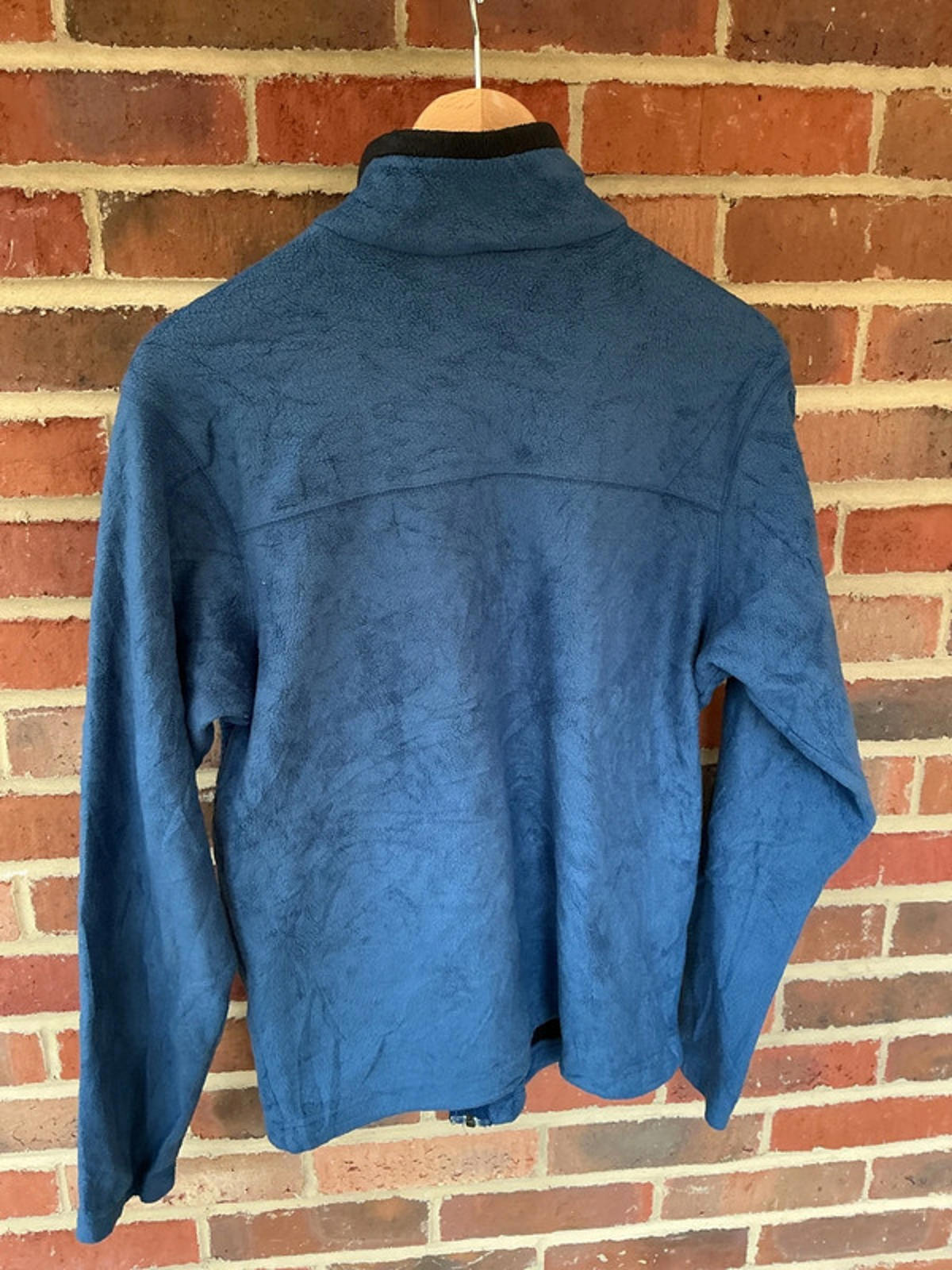 Columbia Men's Blue Fleece Jacket Size S Outdoor Lightweight Warm Layer