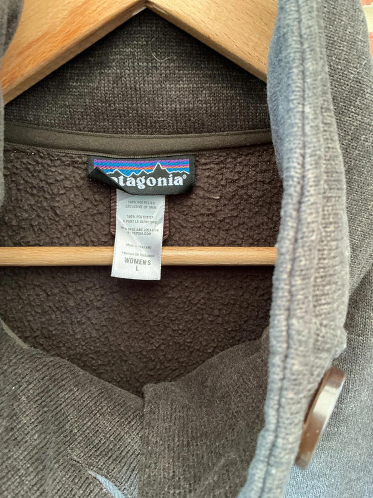 Patagonia Women's Fleece Lined Cowl Neck Jacket Large Khaki Brown