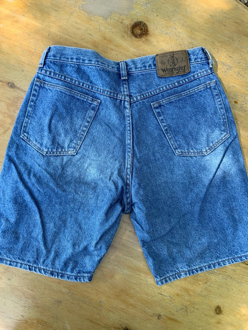 Wrangler denim shorts 32 waist