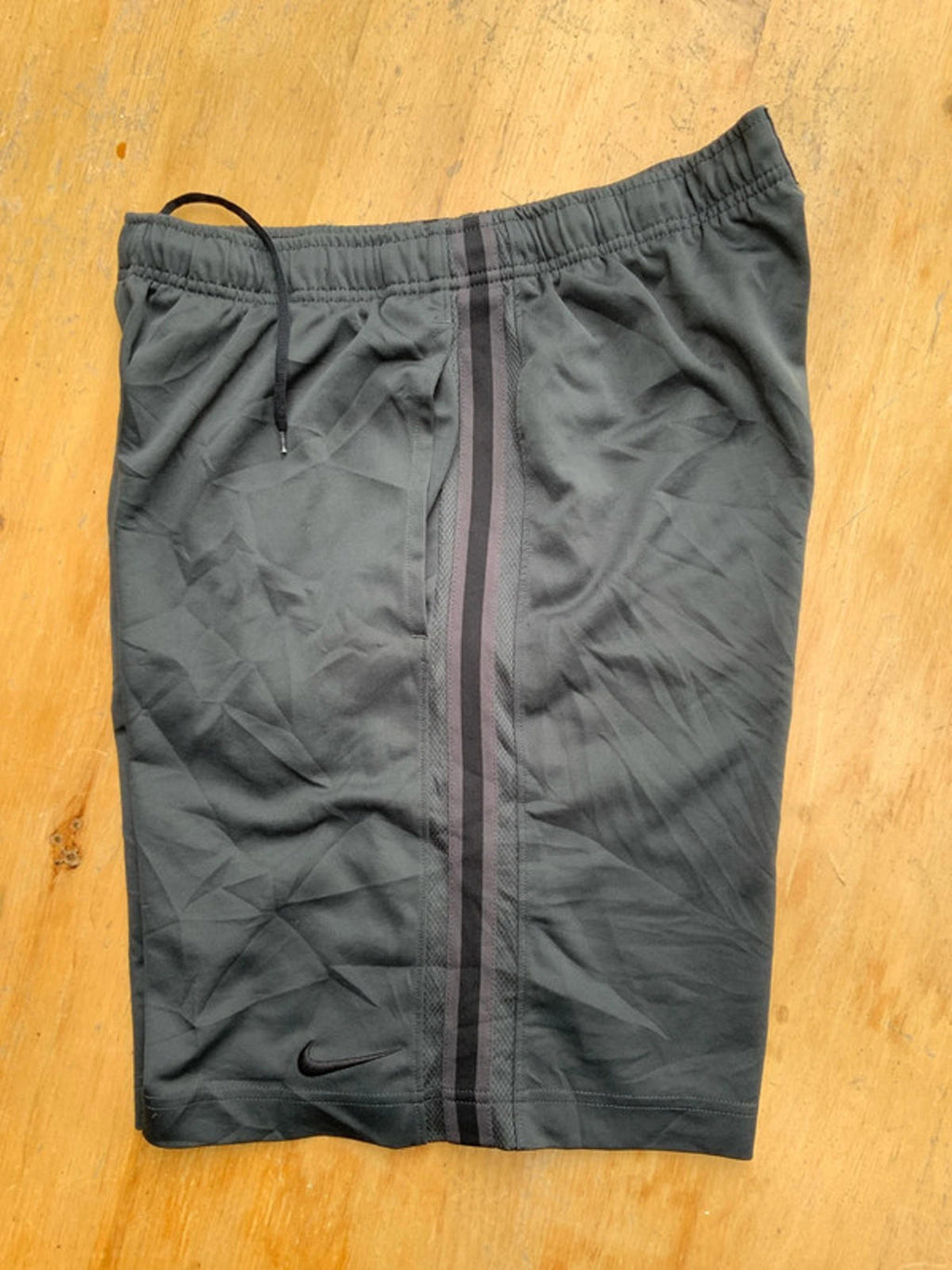 Nike poly shorts medium
