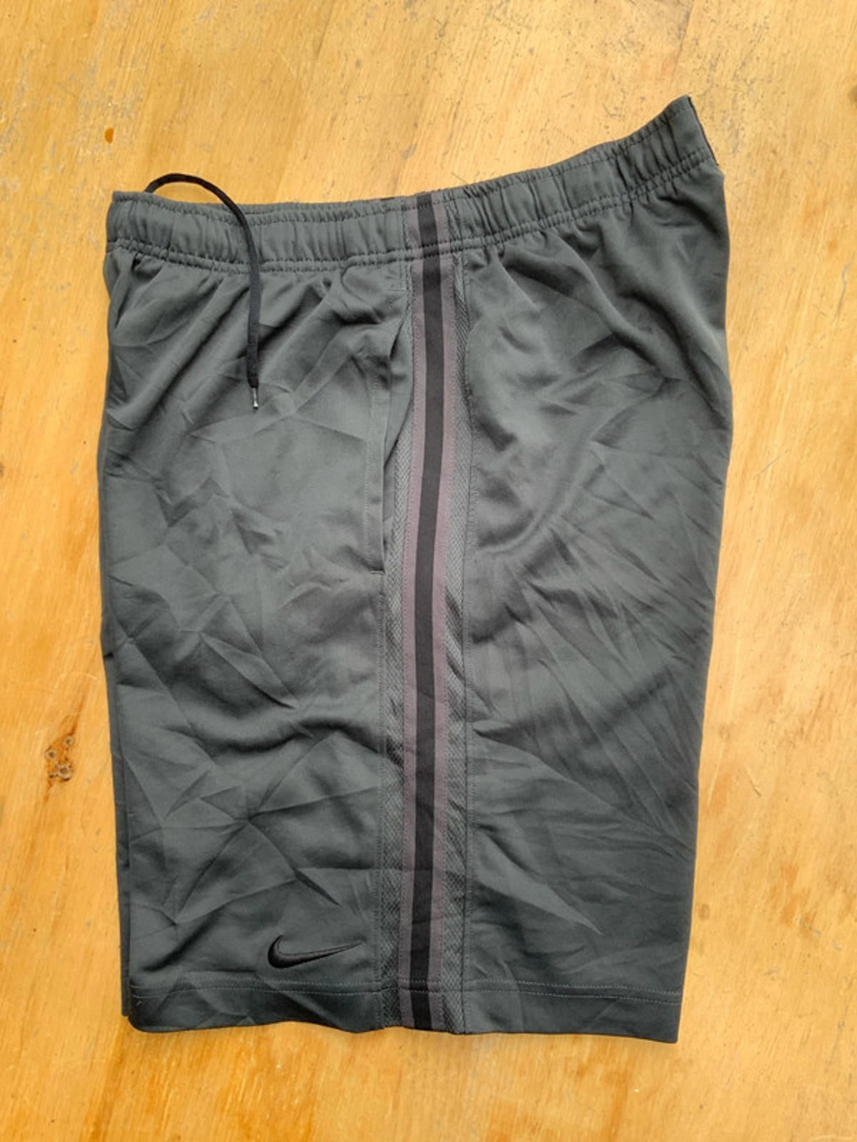Nike poly shorts medium