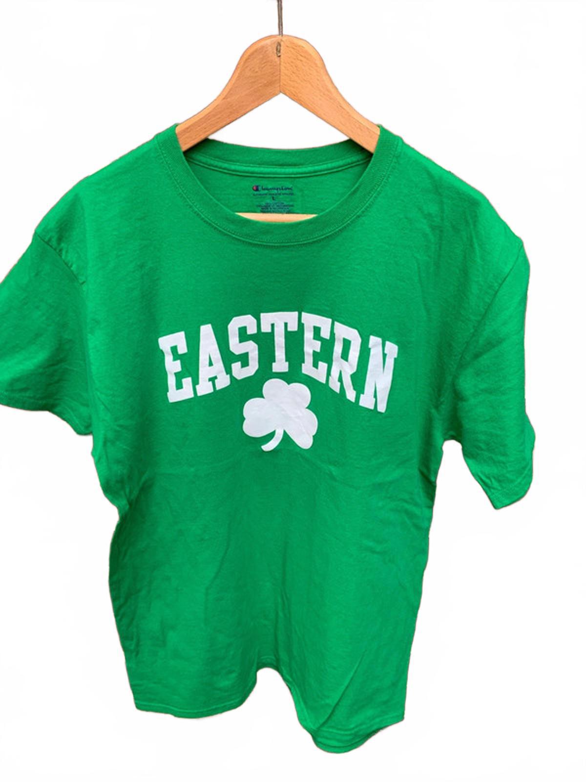 Champion shamrock Tshirt large