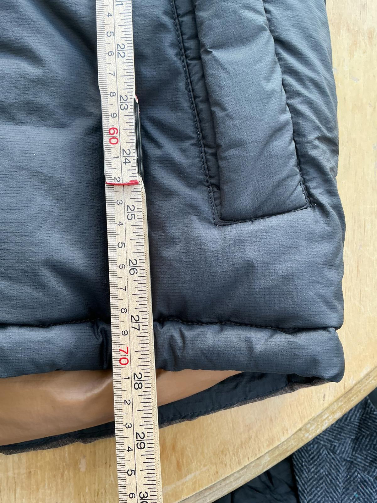 The North Face Men's Puffer Jacket Hooded Insulated Size M Grey Brown Very Good