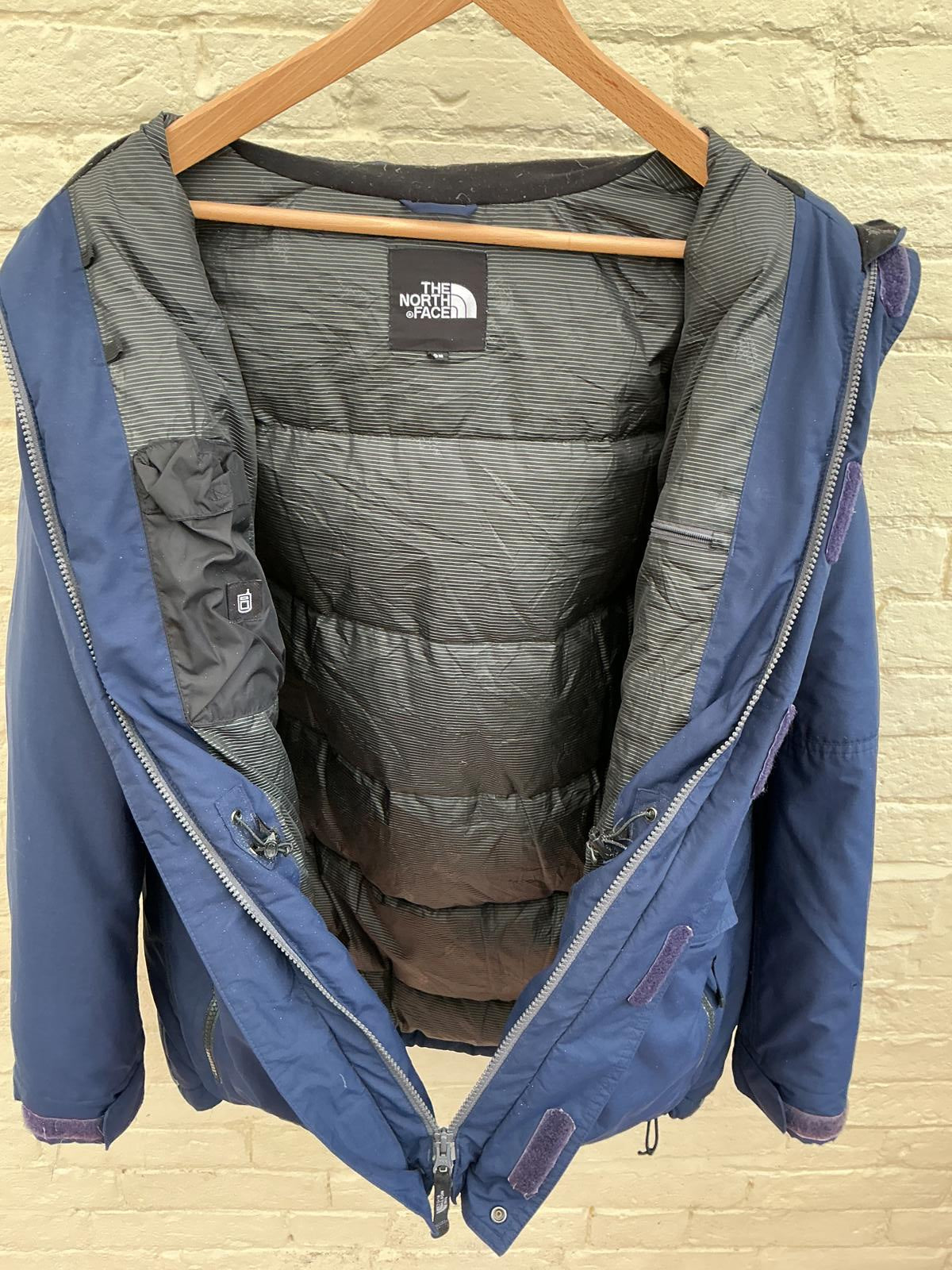 The North Face Men's Puffer Jacket Hooded Zip Pockets Size M Blue VeryGood